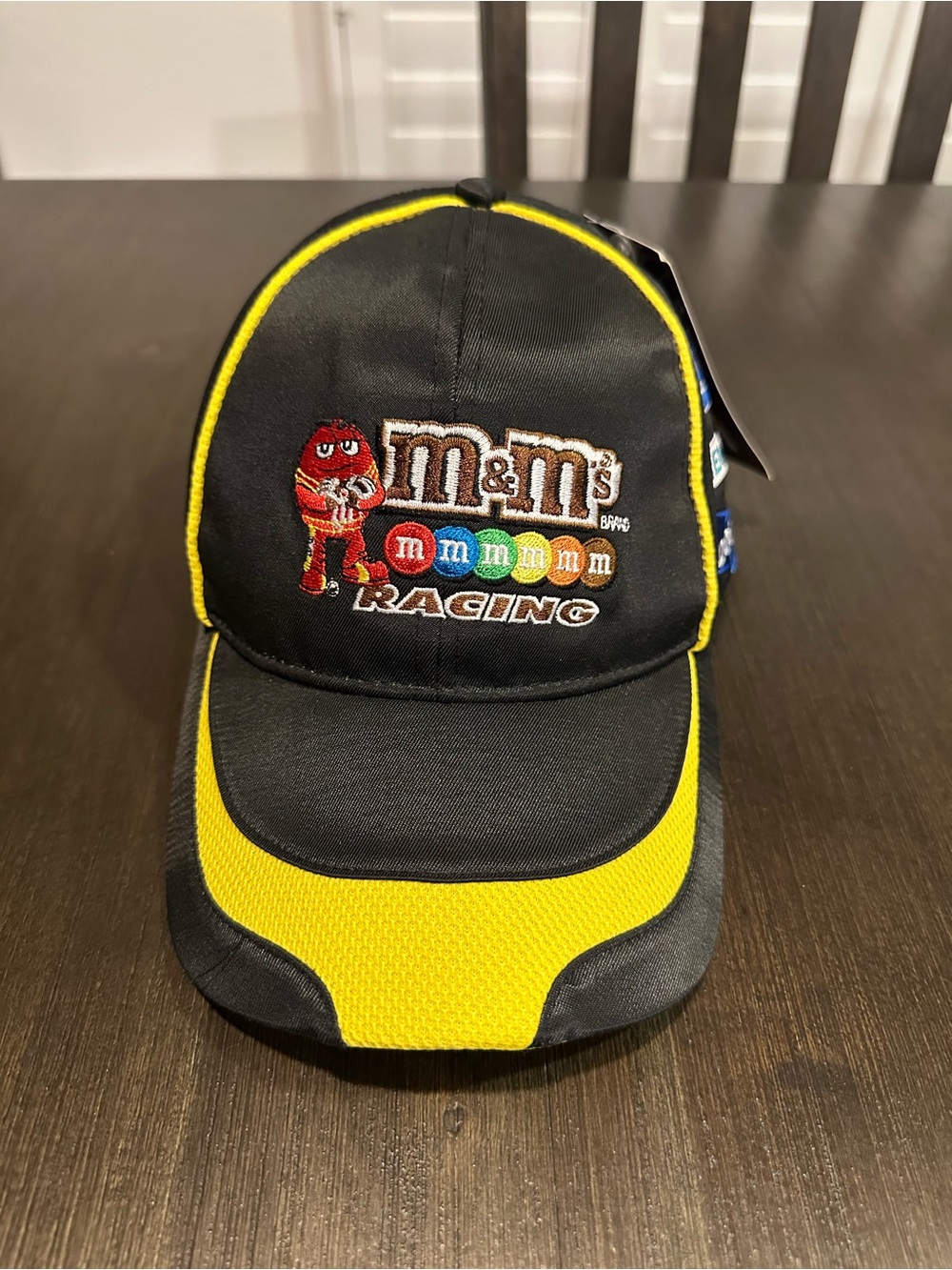 Vintage 2019 Kyle Busch #18 JGR M&M’s Pit Cap Chase Authentics Hologram NWT